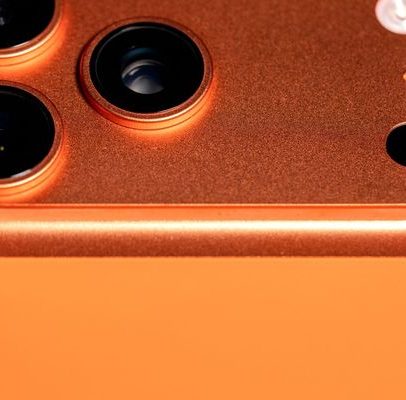 iPhone 18 Pro pode ganhar cor cereja no lugar do laranja, aponta vazamento