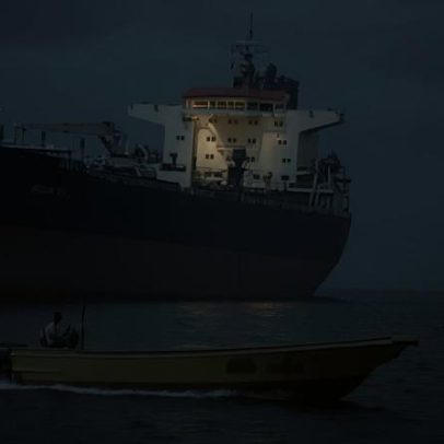 Irã diz ter permitido passagem de 35 embarcações pelo Estreito de Ormuz