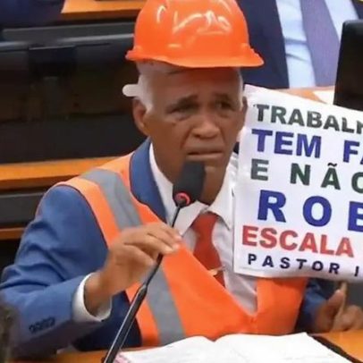 Deputado diz ter votado errado na PEC 6x1, mas era suplente e não podia
