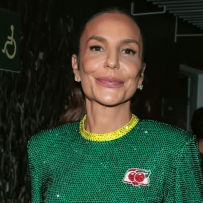 Ivete Sangalo diz que Copa de 2002 foi divisor de águas em sua carreira