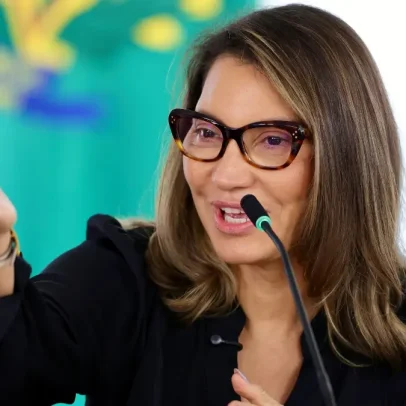 Janja critica vídeos com detergente Ypê e chama protestos de muita ignorância