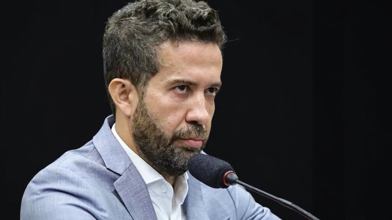 Janones perdeu um assessor nesta semana