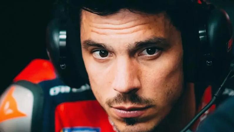 Joan Mir perdeu o pódio no GP da Catalunha após punição por pressão irregular dos pneus