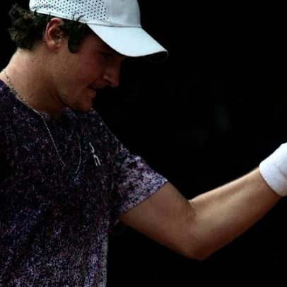 João Fonseca vence Djokovic após virada histórica