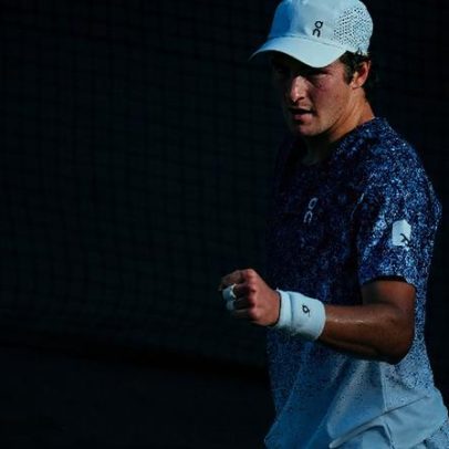 João Fonseca vence estreia em Roland Garros e oferece respostas importantes