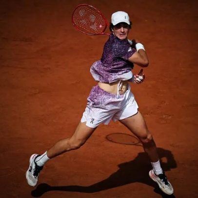 João Fonseca vira duelo contra Djokovic em 5h e avança às oitavas