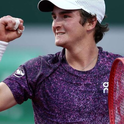 João Fonseca encara Djokovic em Roland Garros