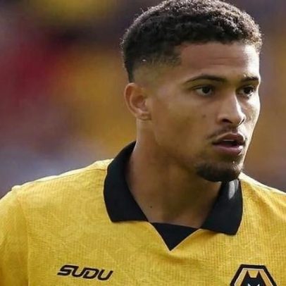 Ex-Fla fica livre do descenso na Inglaterra e pode render milhões na janela