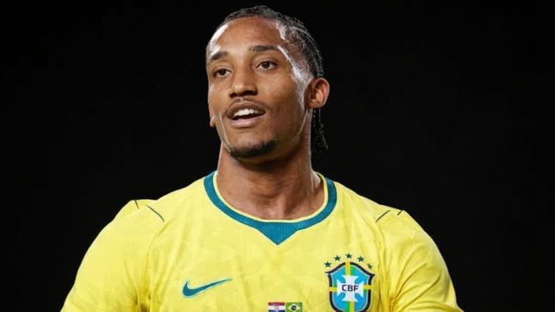 João Pedro, atacante do Chelsea, durante amistoso da seleção brasileira contra a Croácia