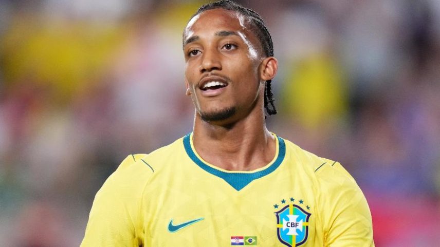 João Pedro, atacante do Chelsea, durante amistoso da seleção brasileira contra a Croácia