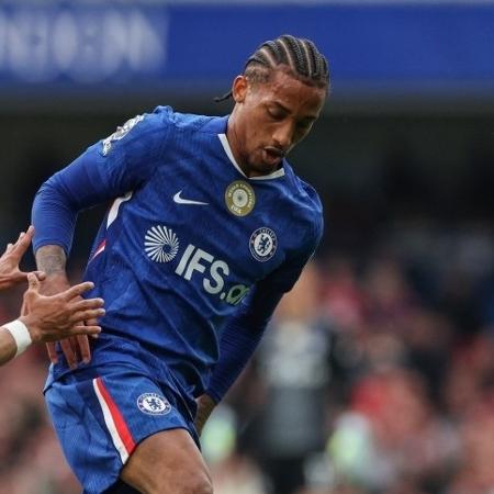João Pedro, atacante do Chelsea e da seleção, falou sobre Ancelotti e Neymar