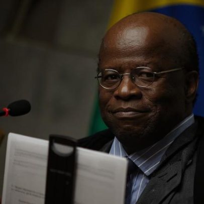 Joaquim Barbosa se filia à Democracia Cristã e disputa o Planalto