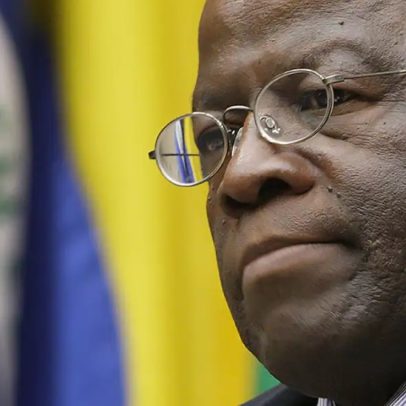 Ex-ministro Joaquim Barbosa se filia ao DC e é cotado à Presidência