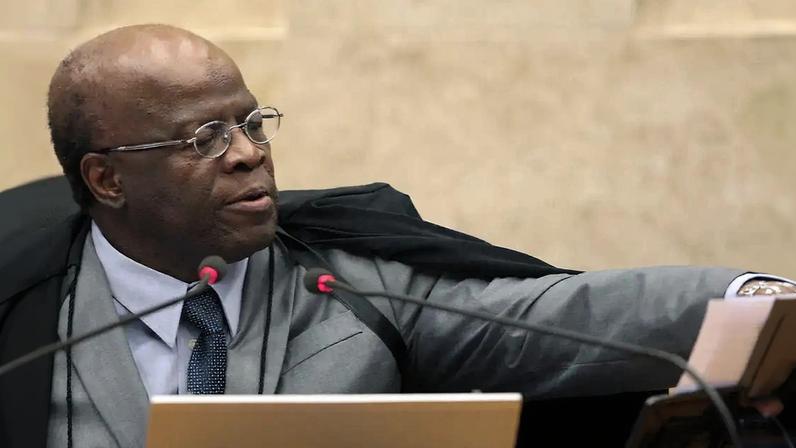 Ministro Joaquim Barbosa preside sua última sessão plenária no STF (Carlos Humberto/STF)
