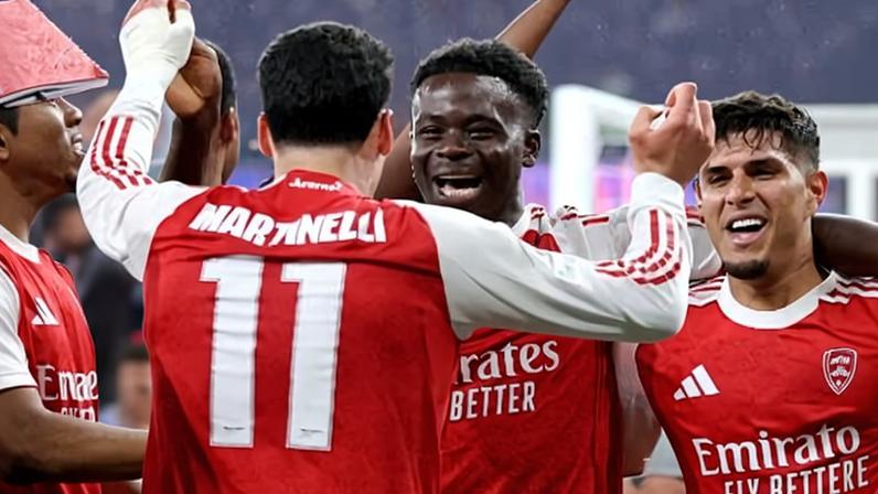 Após três vice-campeonatos seguidos, o Arsenal conquistou o título da Premier League
