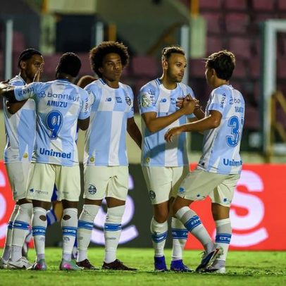 Vitória sobre o Confiança revela quem é o 12º jogador do Grêmio