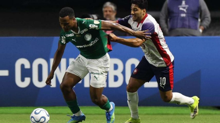 John Arias é uma das armas do Palmeiras