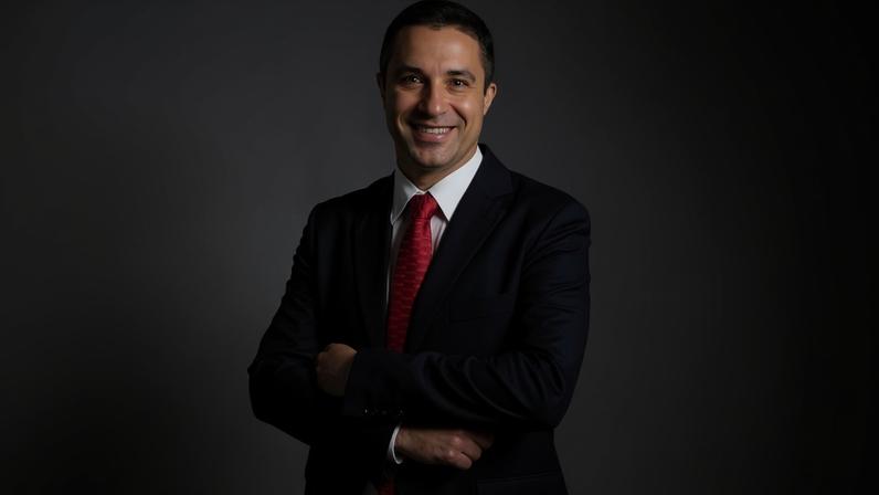 Fernando Nardini passa a ser o novo narrador da Cazé TV