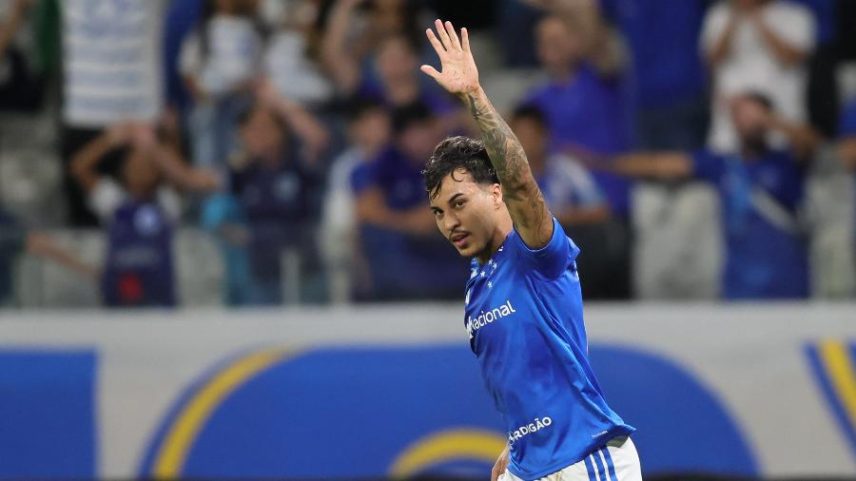 Kaio Jorge, do Cruzeiro, comemora gol contra o Vitória, pelo Campeonato Brasileiro
