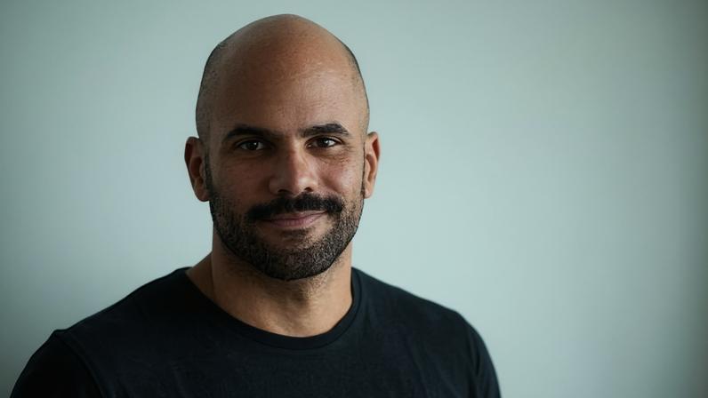 Kauê Lopes dos Santos, professor da Unicamp e autor de Parcelado