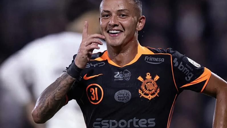 Kayke marcou gol do Corinthians contra o Platense na estreia da Libertadores