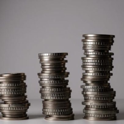 Renda média sobe para R$ 3.722 no início de 2026
