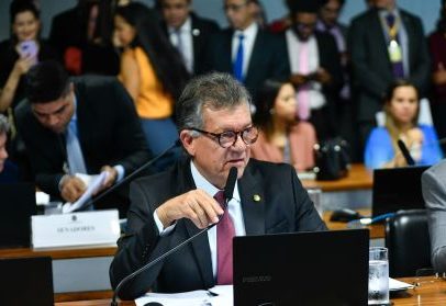 Parlamentares tentam manter PEC da desoneração da folha livre de 6x1
