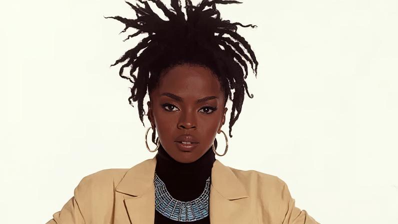 Lauryn Hill fotografada em 1998, ano de lançamento de seu primeiro e único álbum solo de estúdio