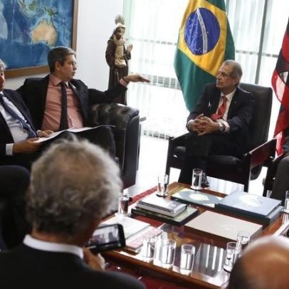 Câmara aprova projeto que reduz imposto de 5% para clubes