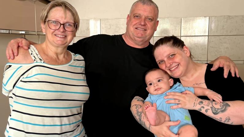 Waldir Maieru, pai de Marylha Maieru, é o vovô apaixonado do pequeno Lionel, de 8 meses — Foto: Arquivo Pessoal