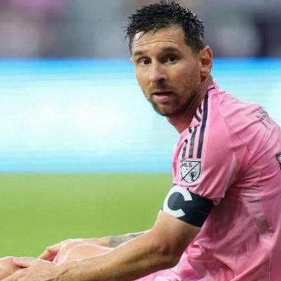 Messi deixa jogo do Inter Miami e vai direto ao vestiário