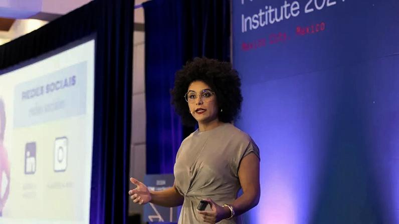 Gabriela Augusto é fundadora do Transcendemos, que promove diversidade e inclusão no ambiente corporativo