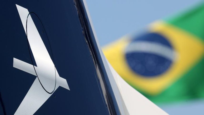 Receitas líquidas da Embraer aumentaram 18,4% a R$ 7,584 bilhões, mas ajustes relacionados a impostos tiveram impacto contábil