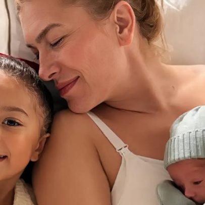 Lore Improta mostra encontro entre filhos após parto e faz comparação