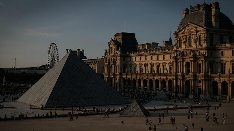 Louvre é um dos museus mais visitados do mundo