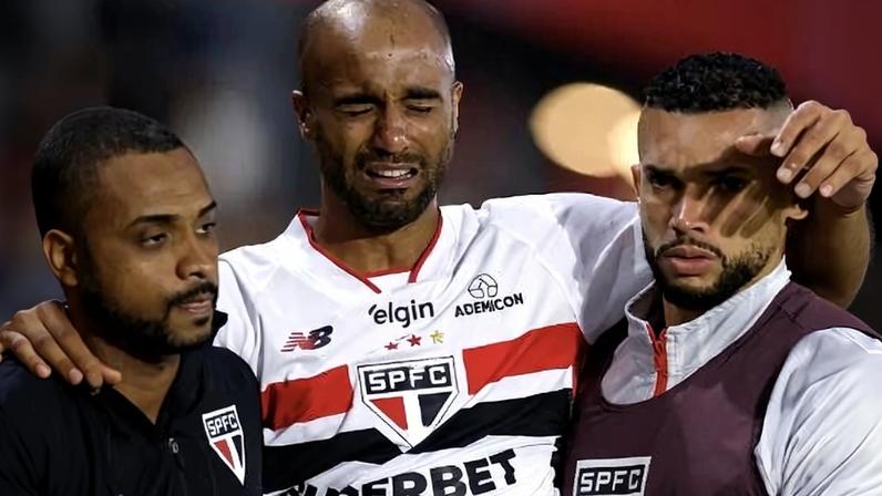 Lucas se machuca e deixa campo chorando em Bragança