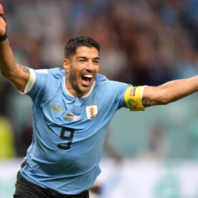 Suárez adia aposentadoria da seleção uruguaia antes da Copa