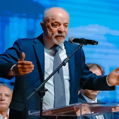 Lula garante considerar especificidades setoriais e não impor fim da escala 6×1