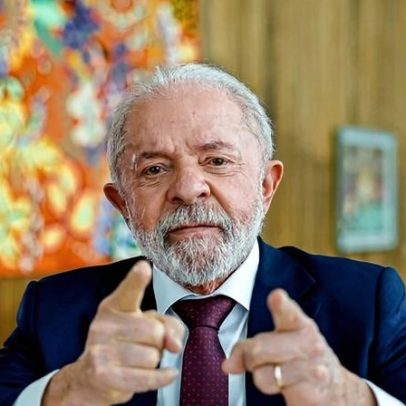 Lula diz que não comentará áudios de Flávio Bolsonaro; caso é polícia