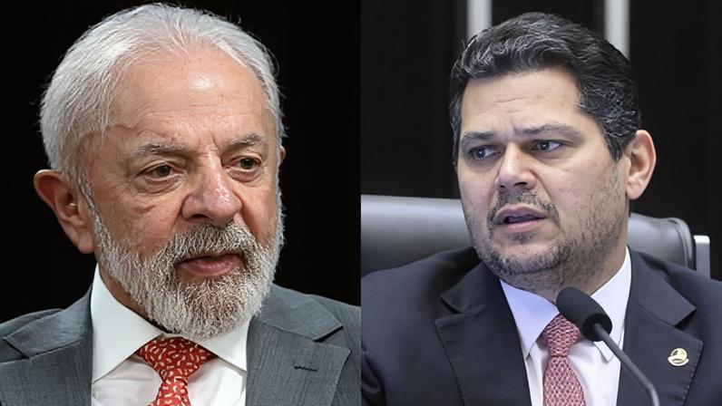 O presidente Lula, à esquerda; Davi Alcolumbre, à direita