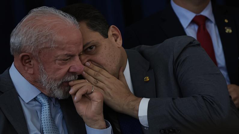 Lula e Davi Alcolumbre