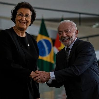 Lula e presidente do Suriname assinam 12 atos bilaterais