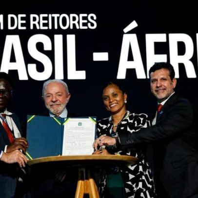 Lula afirma que extrema direita busca silenciar professores, ciências e artes
