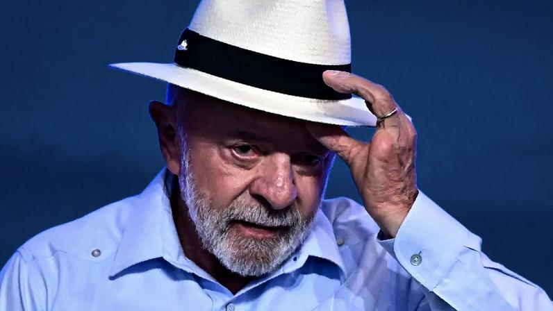 A direita costuma dominar áreas técnicas, enquanto a esquerda domina a linguagem. Quando se trata de perder dinheiro, por crime ou inflação, a esquerda sempre perde. (Foto: André Borges/EFE)