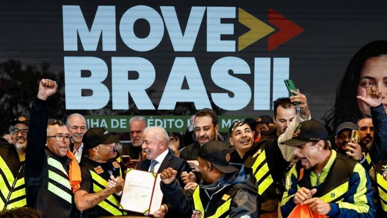 Lula afirma que motoristas de apps são desorganizados