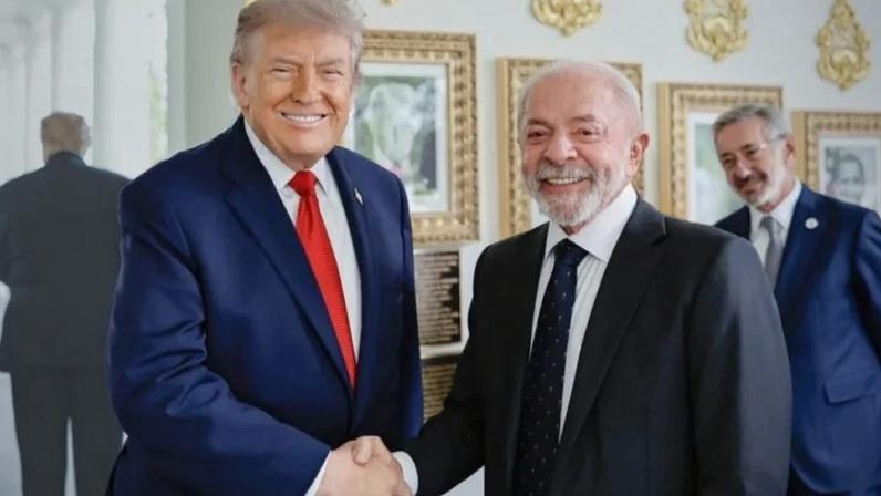 O presidente Luiz Inácio Lula da Silva e o presidente dos EUA, Donald Trump, depois de reunião e almoço de trabalho na Casa Branca, em Washington, em Washington, na 5ª feira (7.mai)