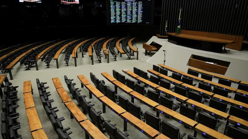 Texto ainda será analisado em sequência pelas comissões de Finanças e Tributação e de Constituição e Justiça e de Cidadania — Foto: Lula Marques/Agência Brasil