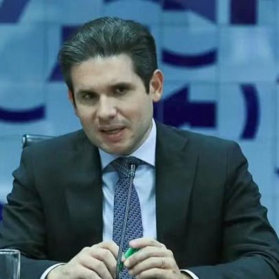 Projeto aumenta limite de faturamento e contratação por MEIs, afirma Motta