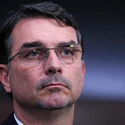 Mercado reage à pesquisa que aponta queda de Flávio Bolsonaro