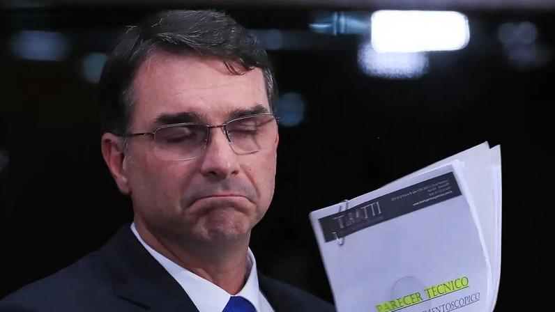 Flávio Bolsonaro, senador e candidato presidencial do Partido Liberal — (Lula Marques/Agência Brasil/Divulgação)
